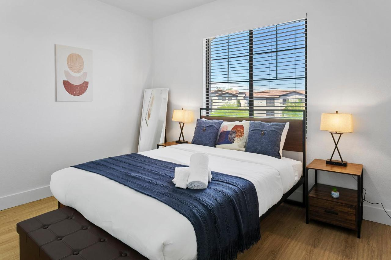 Cozysuites Glendale By The Stadium With Pool 05 Exterior photo